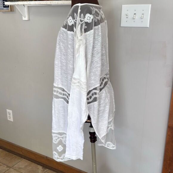 Free People Love Me white lace tee womens size small oversized sheer romantic bo - Picture 2 of 9